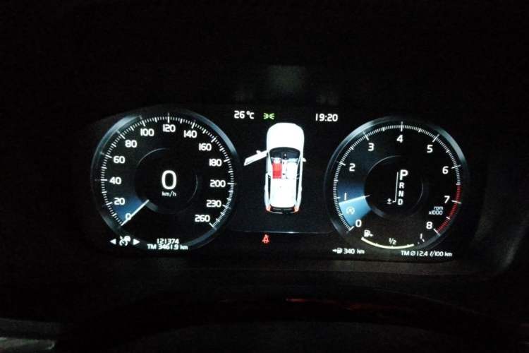Used Volvo XC60 2019 T5 4x4 Zhiya Luxury Edition China V Standard Instrument Cluster