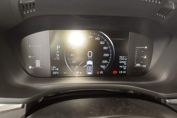 Used Volvo XC60 2019 T5 4x4 Smart Edition China VI Standard Instrument Cluster