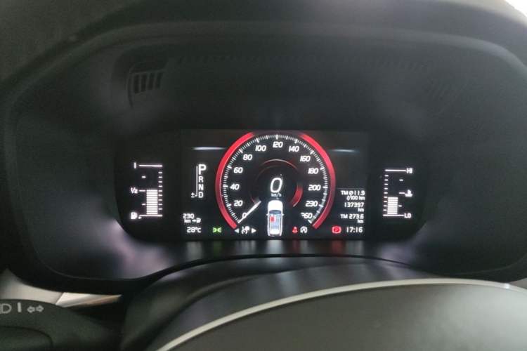 Used Volvo XC60 2019 T5 4x4 Smart Edition China VI Standard Instrument Cluster