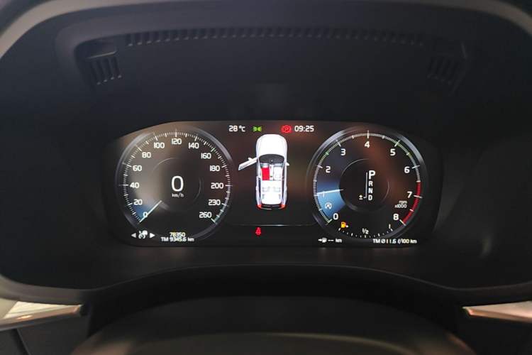 Used Volvo XC60 2019 T5 4x4 Smart Edition China V Standard Instrument Cluster
