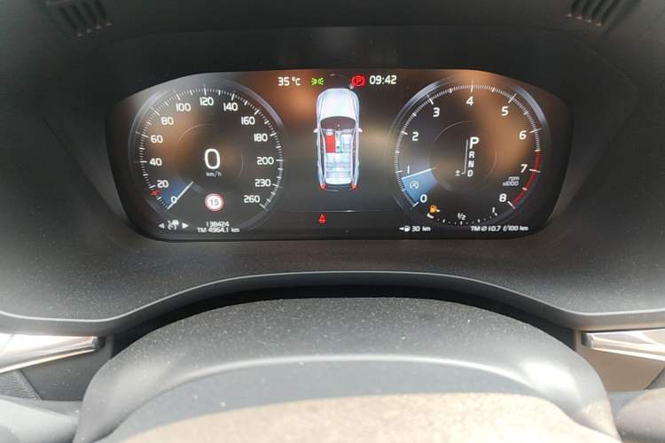 Used Volvo XC60 2019 T5 4x4 Smart Edition China V Standard Instrument Cluster
