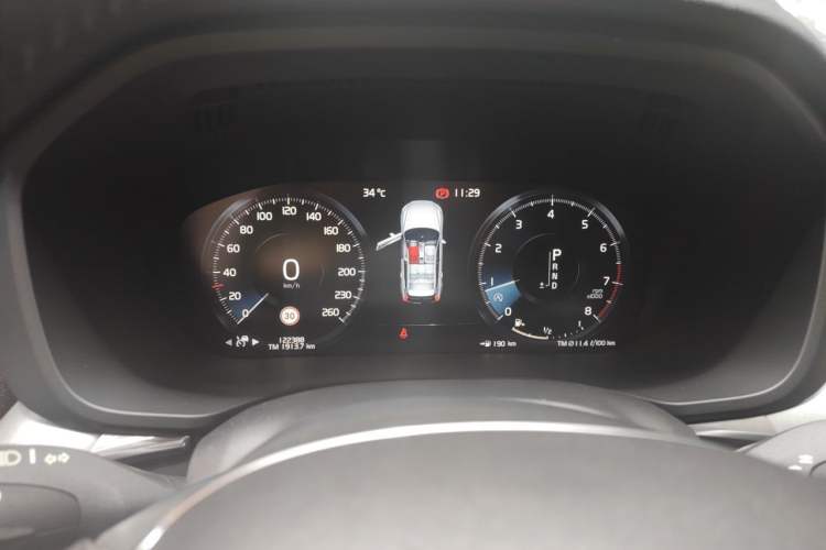 Used Volvo XC60 2019 T5 4x4 Smart Edition China V Standard Instrument Cluster