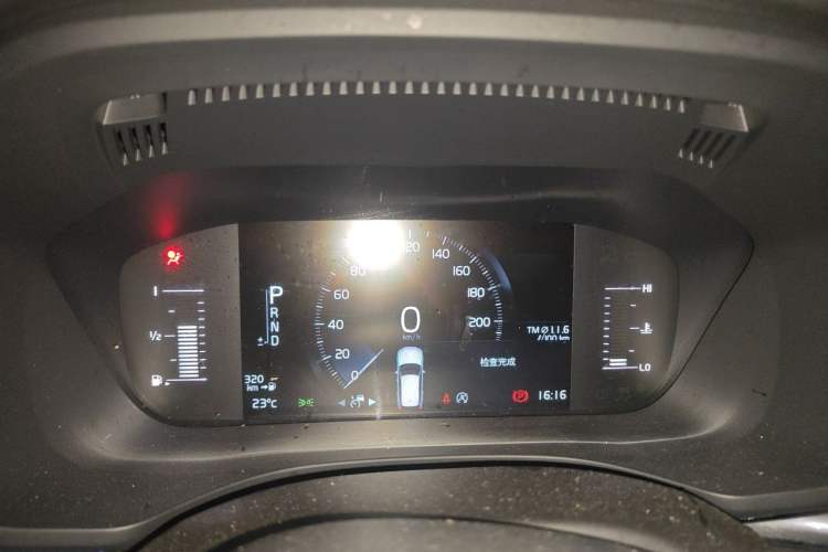 Used Volvo XC60 2019 T5 4x4 Smart Edition China VI Standard Instrument Cluster