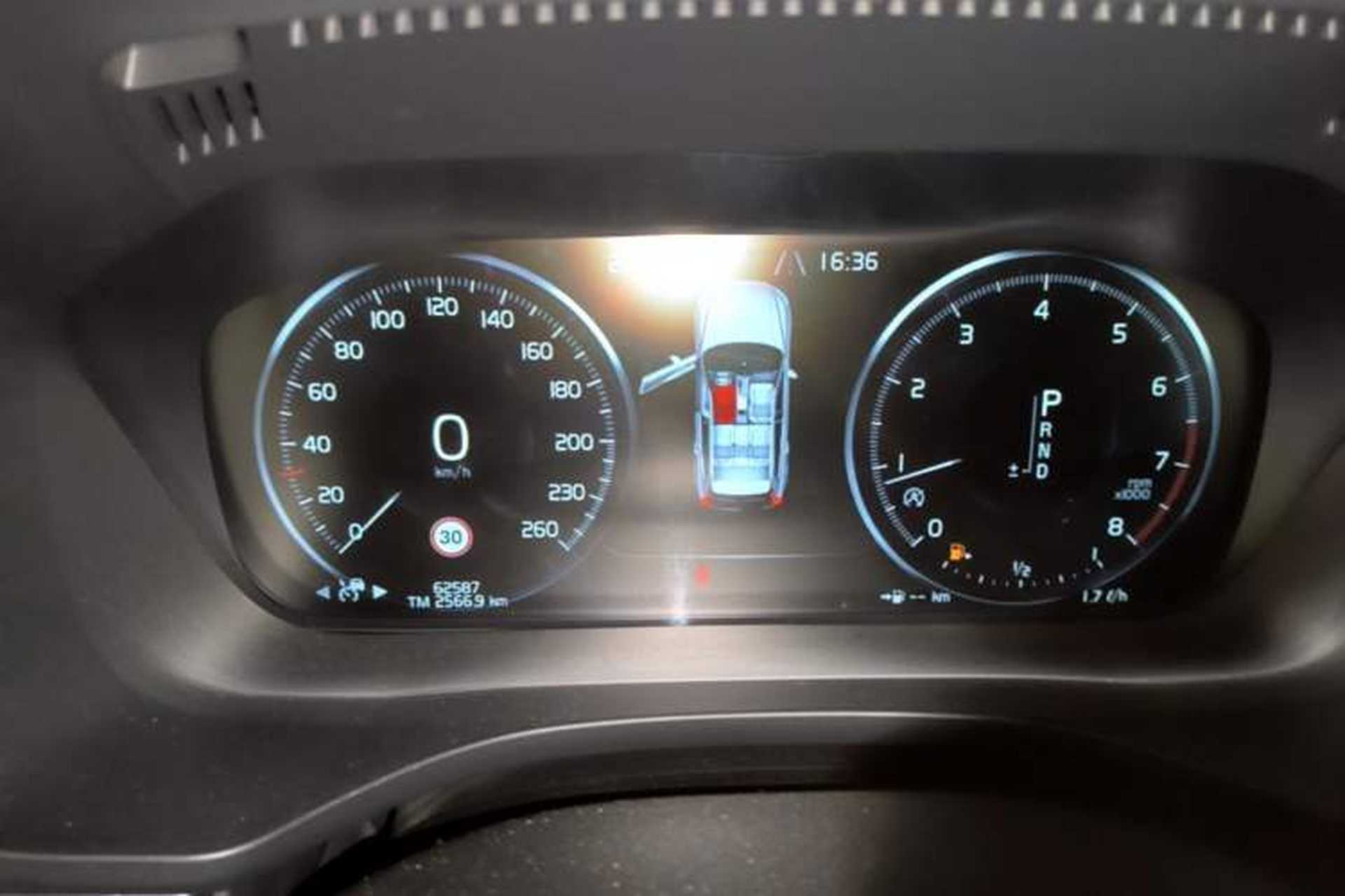 Used Volvo XC60 2019 T5 4x4 Zhiya Luxury Edition China VI Standard Instrument Cluster