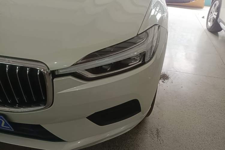 Used Volvo XC60 2019 T5 4x4 Smart Edition China VI Standard Left Front Headlight