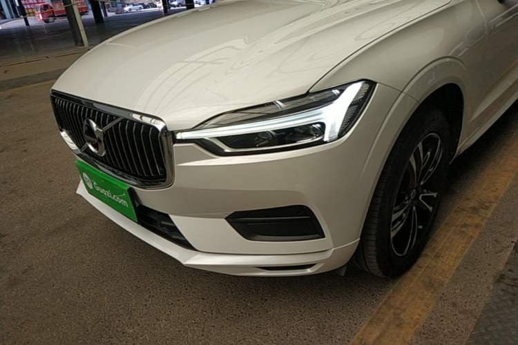 Used Volvo XC60 2019 T5 4x4 Zhiyuan Edition China VI Standard Left Front Headlight