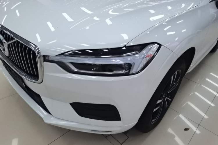 Used Volvo XC60 2019 T5 4x4 Zhiyuan Edition China VI Standard Left Front Headlight