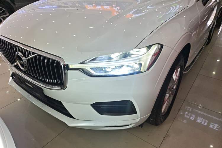 Used Volvo XC60 2019 T5 4x4 Smart Edition China VI Standard Left Front Headlight