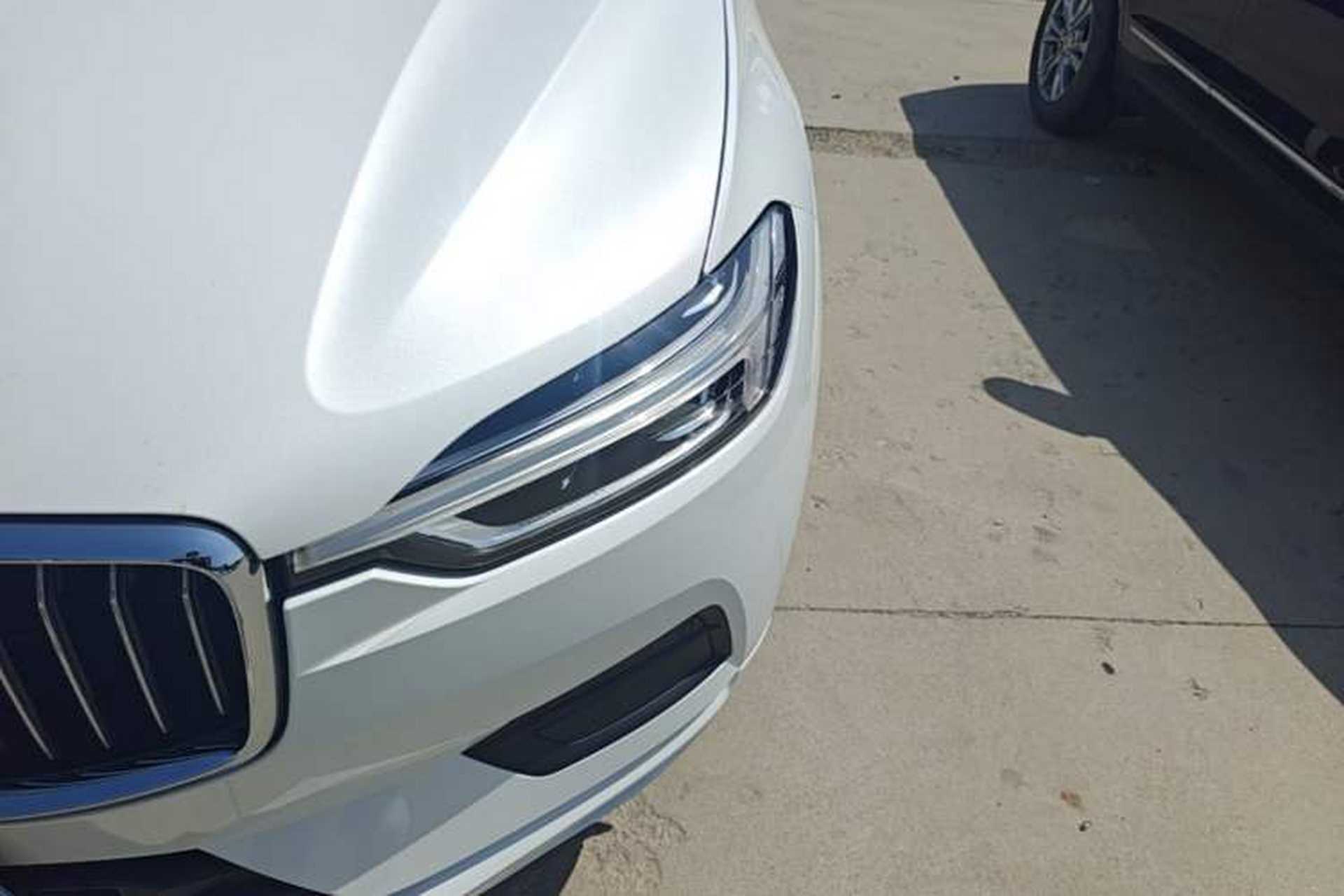 Used Volvo XC60 2019 T4 Zhiyi Edition China V Standard Left Front Headlight