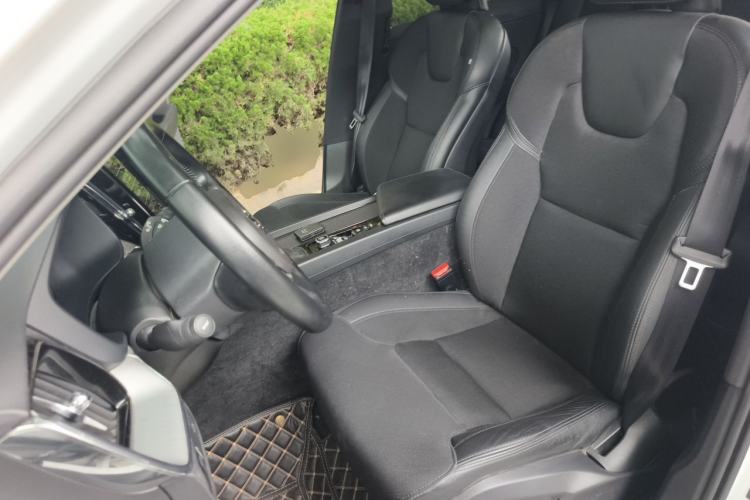 Used Volvo XC60 2019 T4 Zhiyi Edition China V Standard Left Front Seat