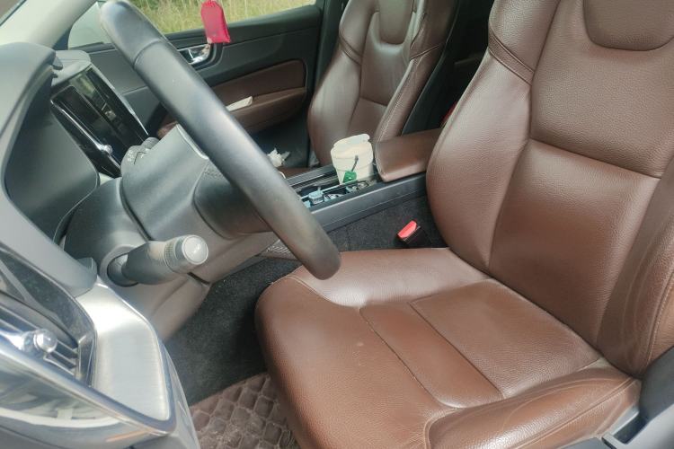 Used Volvo XC60 2019 T5 4x4 Smart Edition China V Standard Left Front Seat