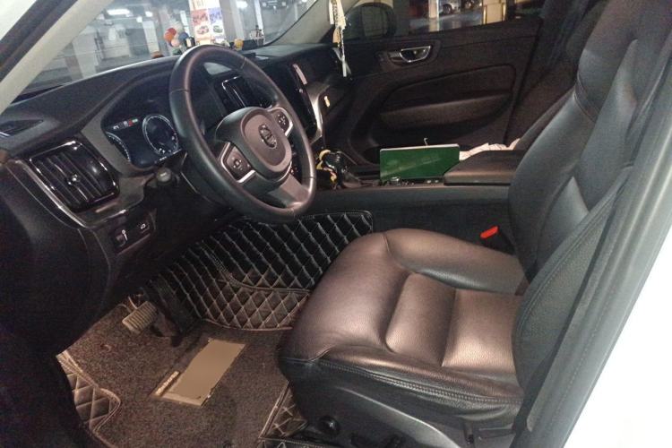 Used Volvo XC60 2019 T5 4x4 Smart Edition China V Standard Left Front Seat