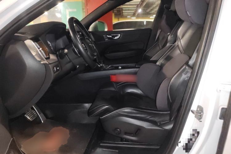 Used Volvo XC60 2019 T5 4x4 Zhiyuan Sport Edition China V Standard Left Front Seat