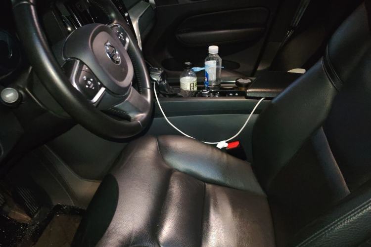 Used Volvo XC60 2019 T5 4x4 Smart Edition China V Standard Left Front Seat