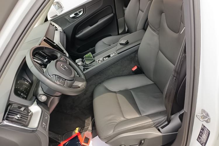Used Volvo XC60 2019 T5 4x4 Smart Edition China VI Standard Left Front Seat