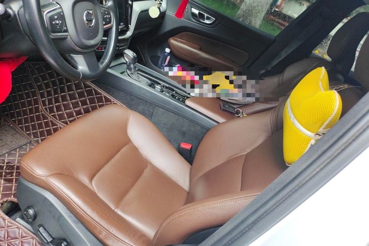 Used Volvo XC60 2019 T5 4x4 Smart Edition China V Standard Left Front Seat