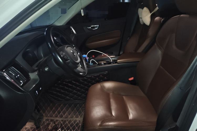 Used Volvo XC60 2019 T5 4x4 Smart Edition China V Standard Left Front Seat