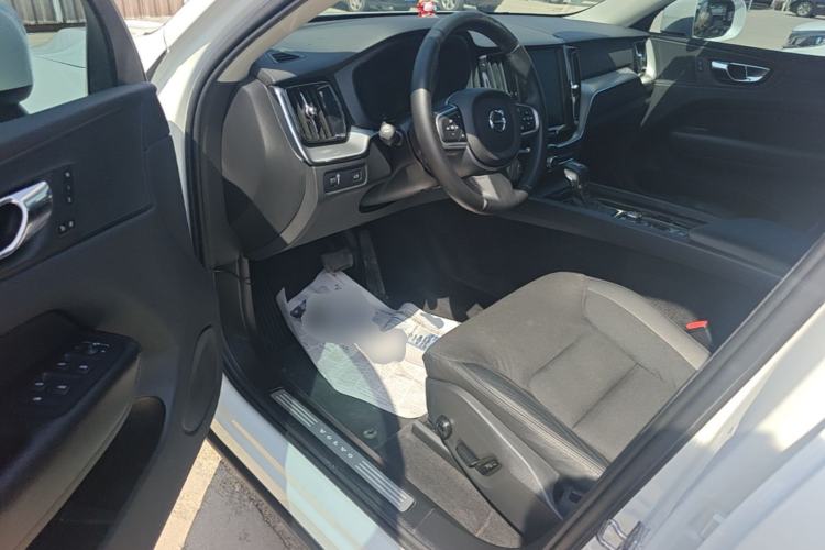 Used Volvo XC60 2019 T4 Zhiyi Edition China V Standard Left Front Seat