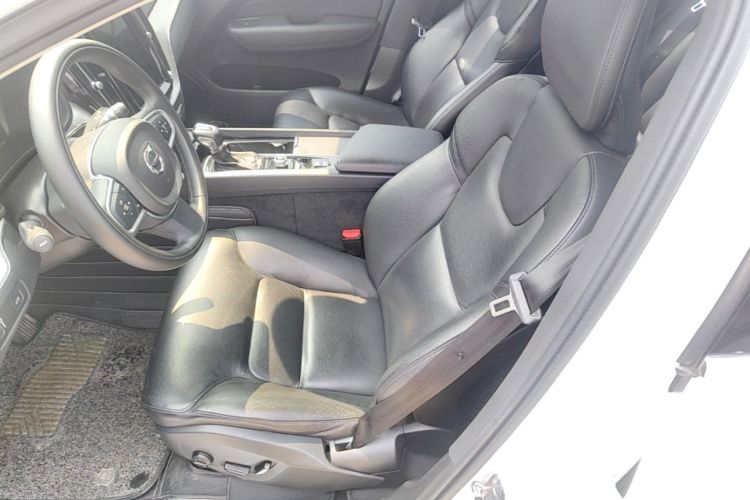 Used Volvo XC60 2019 T5 4x4 Smart Edition China V Standard Left Front Seat