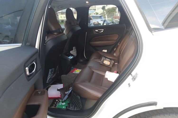 Used Volvo XC60 2019 T5 4x4 Smart Edition China V Standard Left Rear Seat