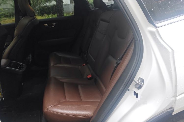 Used Volvo XC60 2019 T5 4x4 Zhiya Luxury Edition China VI Standard Left Rear Seat