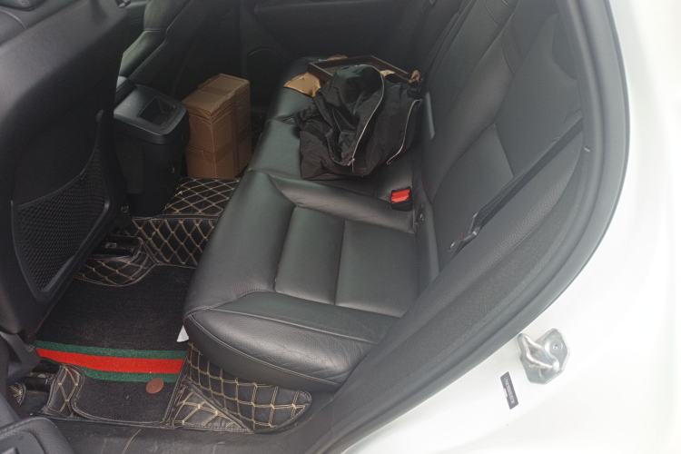 Used Volvo XC60 2019 T5 4x4 Smart Edition China VI Standard Left Rear Seat