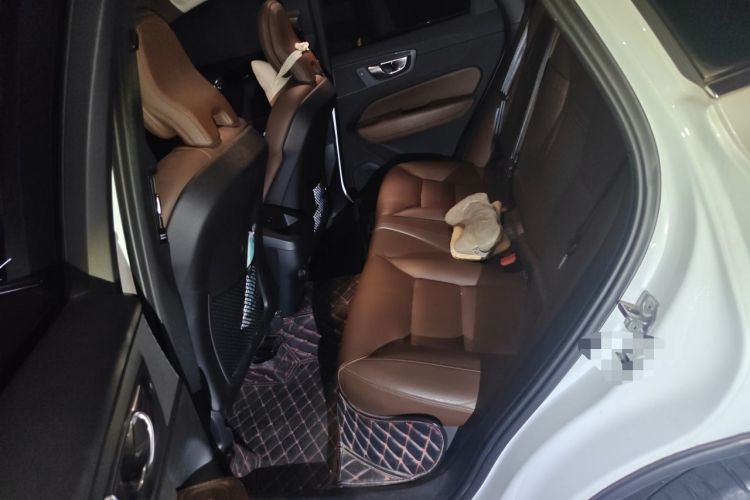 Used Volvo XC60 2019 T5 4x4 Smart Edition China V Standard Left Rear Seat