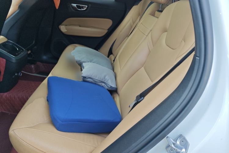 Used Volvo XC60 2019 T5 4x4 Smart Edition China V Standard Left Rear Seat