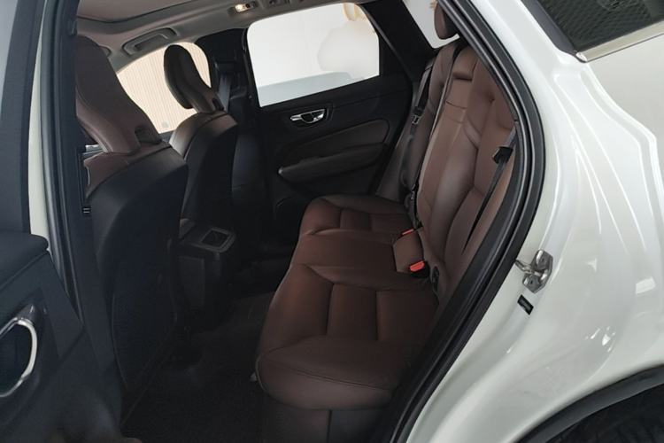 Used Volvo XC60 2019 T5 4x4 Smart Edition China V Standard Left Rear Seat