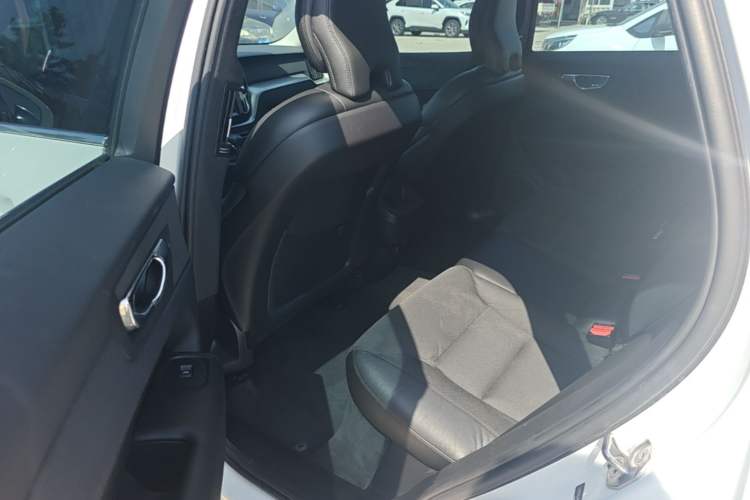 Used Volvo XC60 2019 T4 Zhiyi Edition China V Standard Left Rear Seat