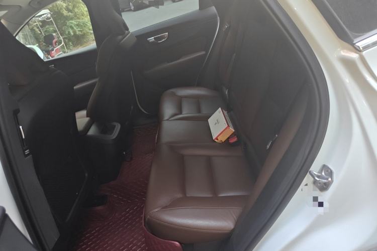 Used Volvo XC60 2019 T5 4x4 Smart Edition China V Standard Left Rear Seat