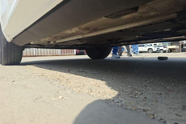 Used Volvo XC60 2019 T4 Zhiyi Edition China V Standard Left Side Sill