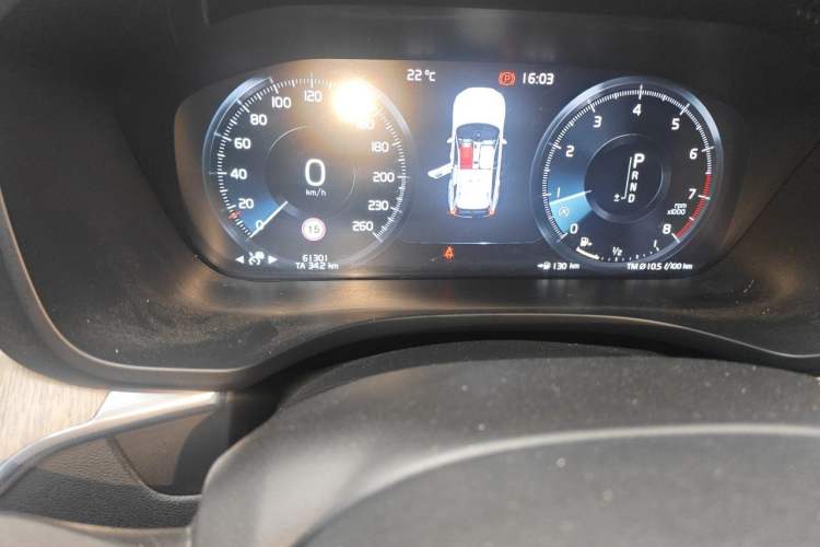 Used Volvo XC60 2019 T5 4x4 Zhiya Luxury Edition China VI Standard Odometer Close Up