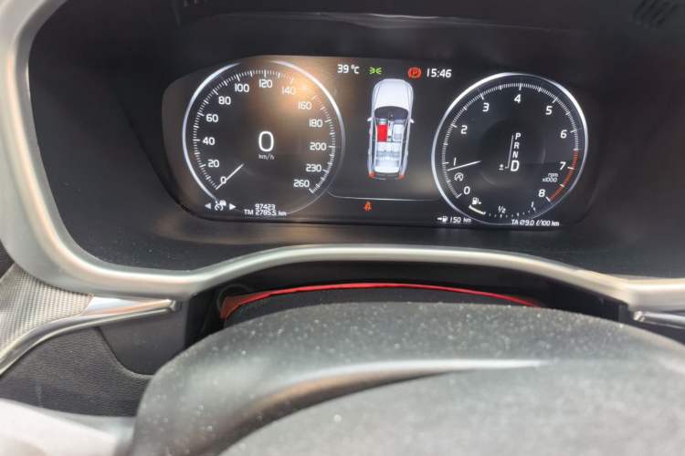 Used Volvo XC60 2019 T5 4x4 Zhiyuan Sport Edition China V Standard Odometer Close Up