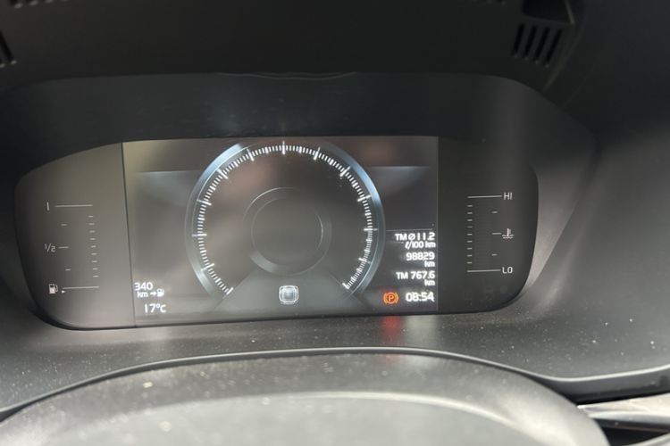 Used Volvo XC60 2019 T5 4x4 Smart Edition China VI Standard Odometer Close Up