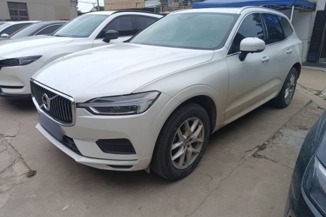 Ojetý Volvo XC60 2019 T5 4x4 Smart Edition China VI Standard