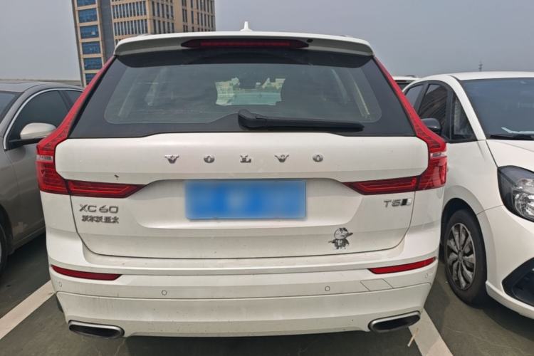 Used Volvo XC60 2019 T5 4x4 Smart Edition China V Standard Rear