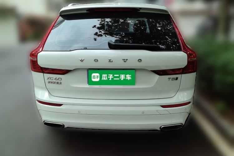 Used Volvo XC60 2019 T5 4x4 Smart Edition China V Standard Rear