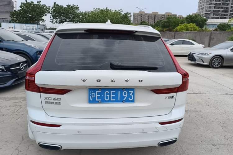 Used Volvo XC60 2019 T5 4x4 Smart Edition China V Standard Rear