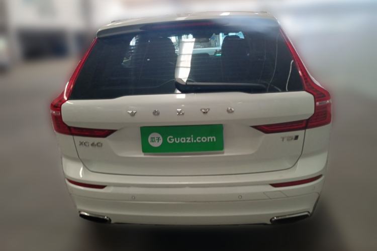 Used Volvo XC60 2019 T5 4x4 Smart Edition China VI Standard Rear