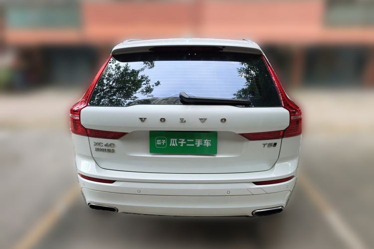Used Volvo XC60 2019 T5 4x4 Smart Edition China VI Standard Rear