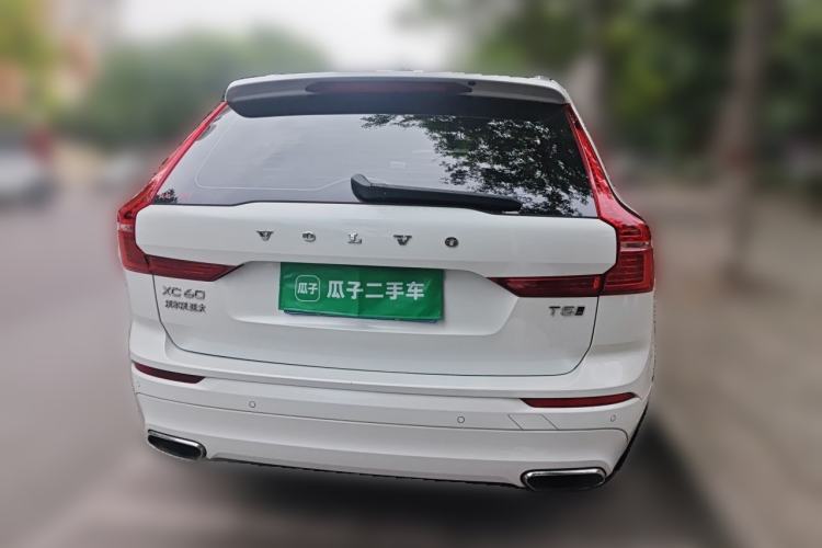 Used Volvo XC60 2019 T5 4x4 Smart Edition China V Standard Rear