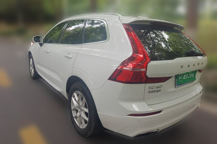 Used Volvo XC60 2019 T5 4x4 Smart Edition China V Standard Rear Left 45 Deg