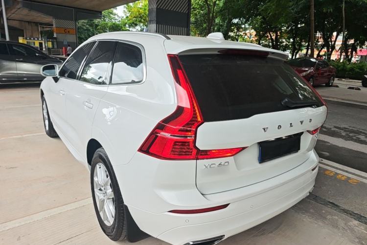 Used Volvo XC60 2019 T5 4x4 Smart Edition China VI Standard Rear Left 45 Deg