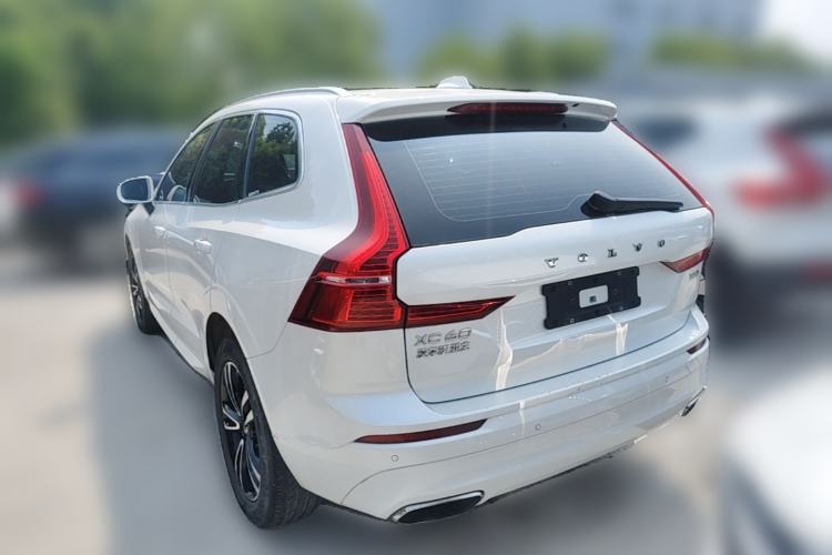 Used Volvo XC60 2019 T5 4x4 Smart Edition China V Standard Rear Left 45 Deg
