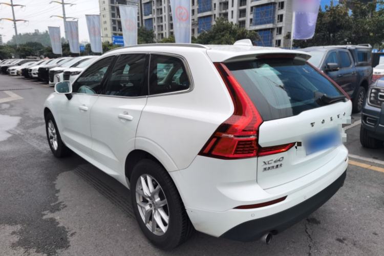 Used Volvo XC60 2019 T4 Zhiyi Edition China V Standard Rear Left 45 Deg