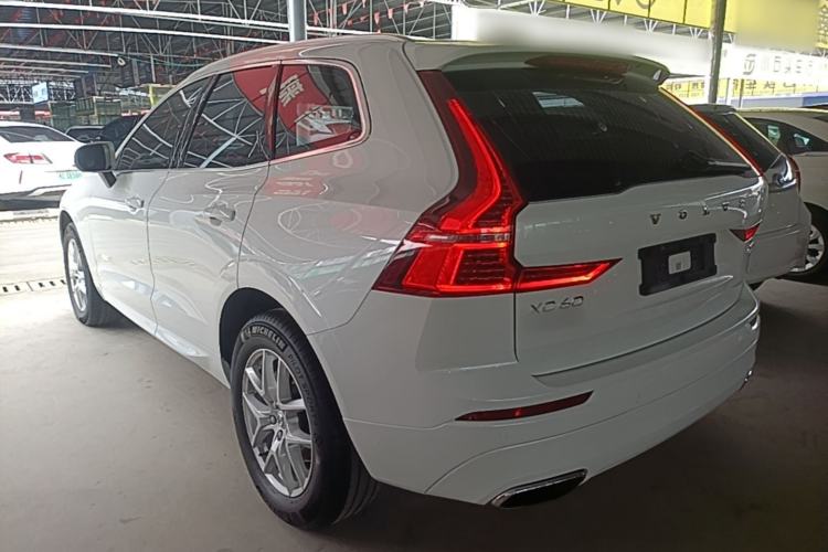 Used Volvo XC60 2019 T5 4x4 Smart Edition China VI Standard Rear Left 45 Deg