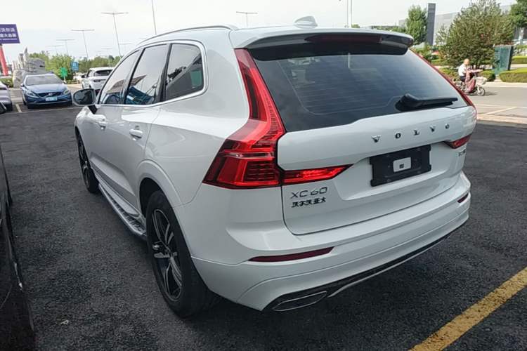 Used Volvo XC60 2019 T5 4x4 Zhiyuan Sport Edition China V Standard Rear Left 45 Deg
