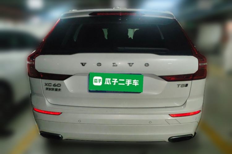 Used Volvo XC60 2019 T5 4x4 Smart Edition China V Standard Rear