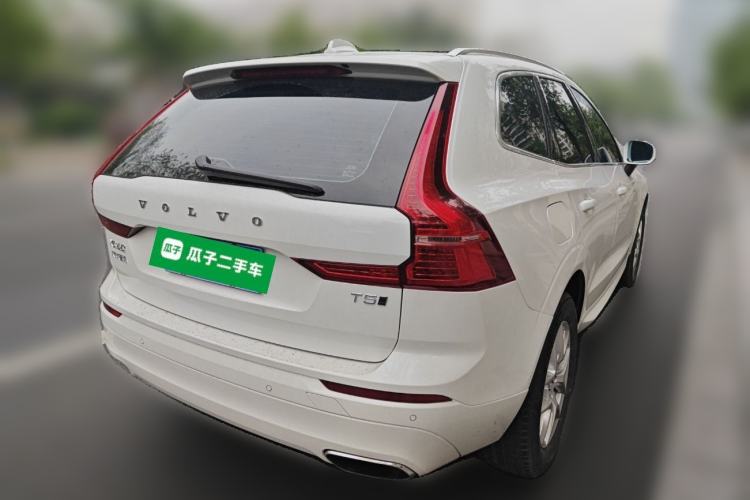 Used Volvo XC60 2019 T5 4x4 Smart Edition China VI Standard Rear Right 45 Deg
